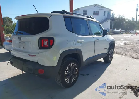 2016 Jeep Renegade Trailhawk z USA, uszkodzony, nr VIN ZACCJBCT2GPD95220